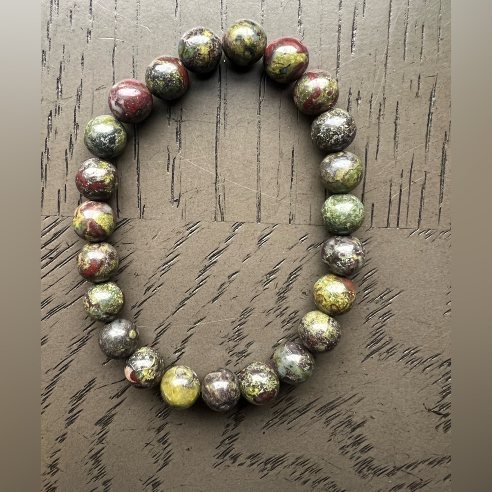 Dragon blood bracelet 8mm